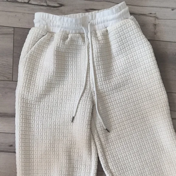 Entro Cream Textured Sweat Pants - Picture 4 of 7